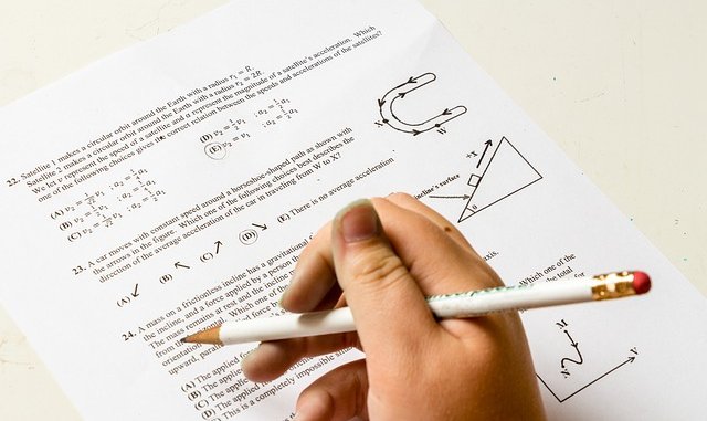 homework-2521144_640